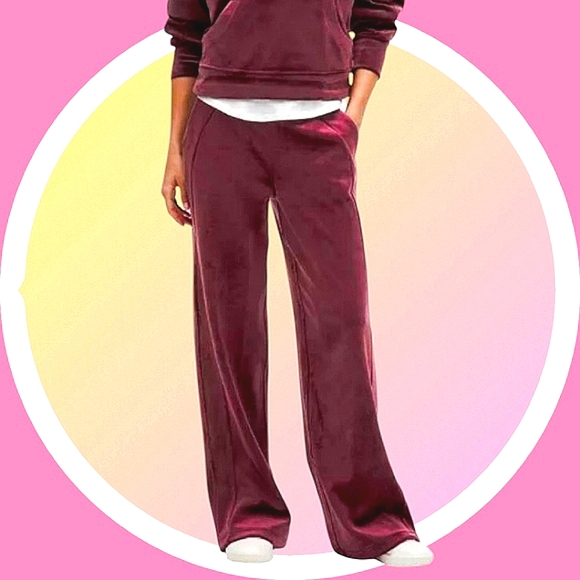 NEW ¼ Zip Sweatshirt w Kangaroo Pocket & Straight Leg Pants w 2 Pockets - Picture 3 of 16